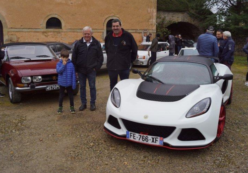 Cent trente équipages sur le rallye touristique en faveur du Téléthon - Auto Sport Rodelle - La passion du rallye historique et des voitures anciennes